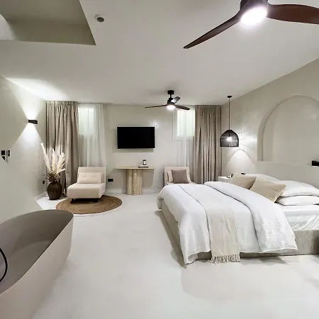 Superb Apartment Palais Royal Louvre Museum Free Netflix-3